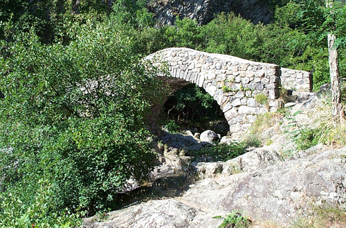 Le Pont Romain a Jaujac